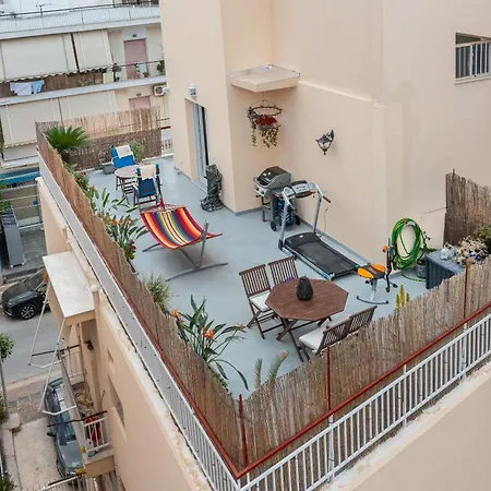 Athenian Oasis Near Metro Mall * Athens